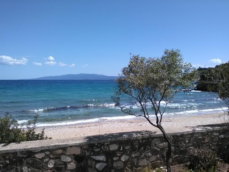 House Kokkalas On The Beach Pyrgadikia Esterno foto